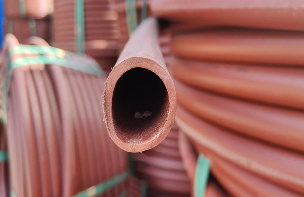 贵德电力行业使用的RPE阻燃穿线管有哪些标准？